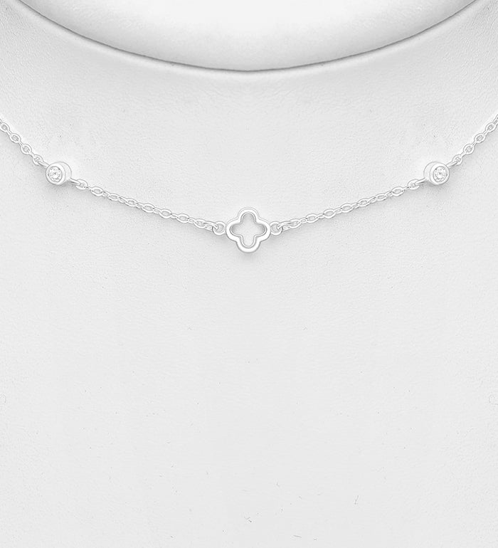 925 Sterling Silver Clover Choker with CZ Simulated Diamonds – Elegant Necklace